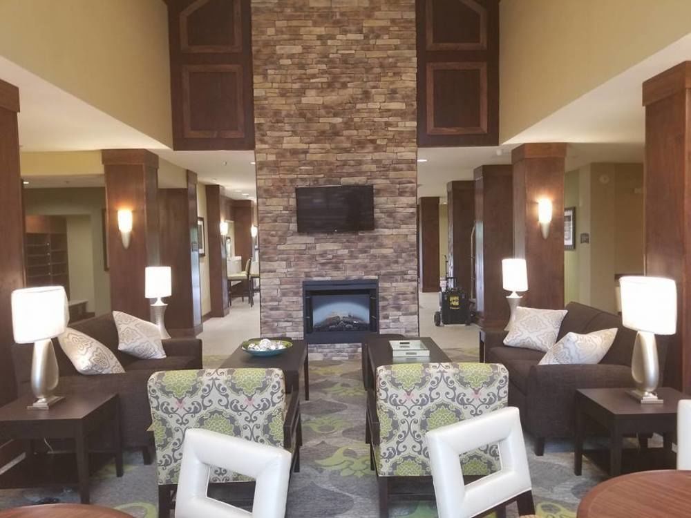 Staybridge Orlando At Seaworld By Ihg - Free Parking & Shuttle To Seaworld Parks Hotel